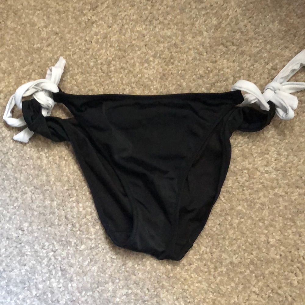 Victoria Secret Bikini bottoms
